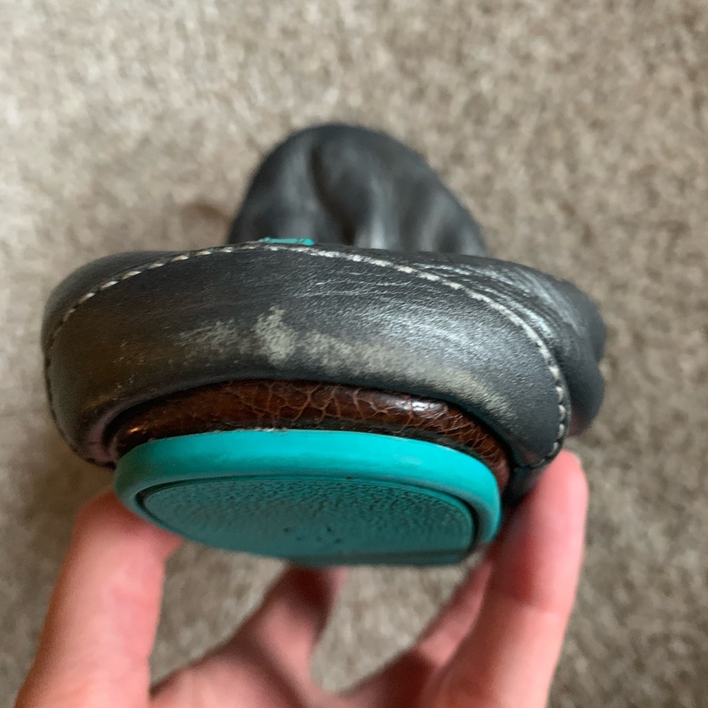 Tieks Pewter Flats - Picture 3 of 13
